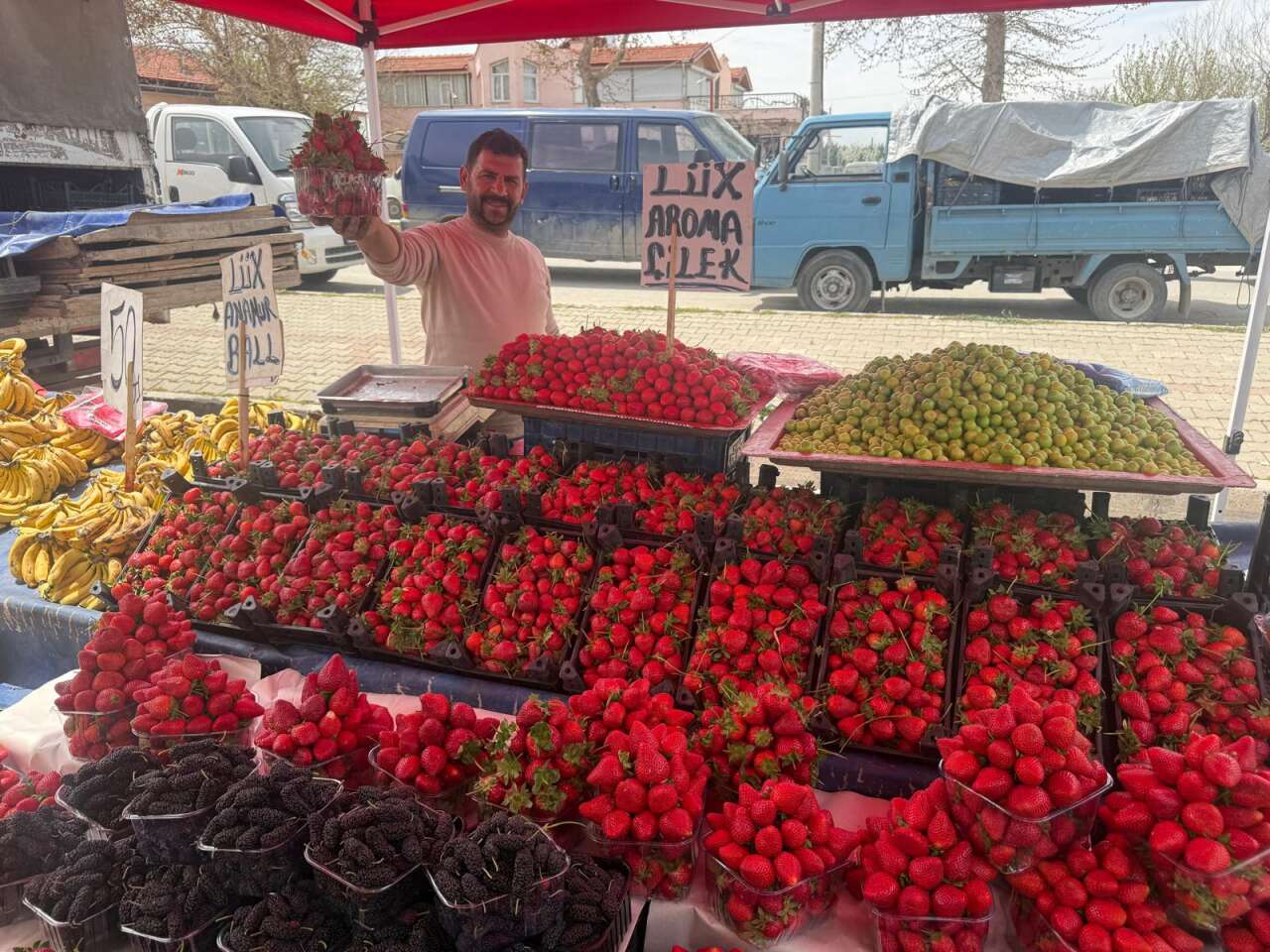 Konya pazarlarında etiket şaşkınlığı! Çoğu yarım yarım satılıyor 17
